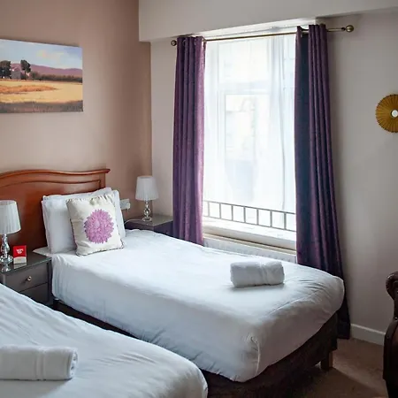 Hotel Thirteen On The - Eyre Square 3*