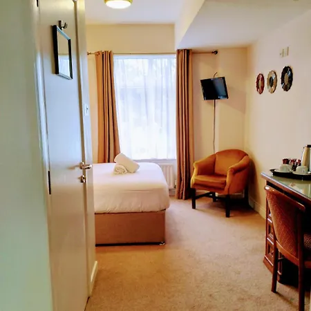 Hotel Thirteen On The - Eyre Square 3*