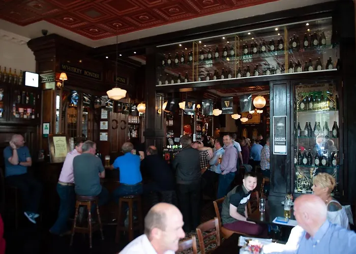 Thirteen On The - Eyre Square 3* גלוואיי