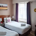 Hotell Thirteen On The - Eyre Square 3*