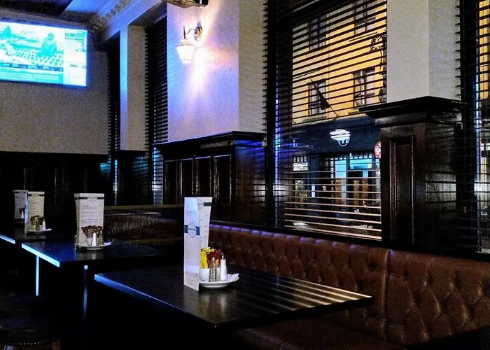 Thirteen On The - Eyre Square Galway